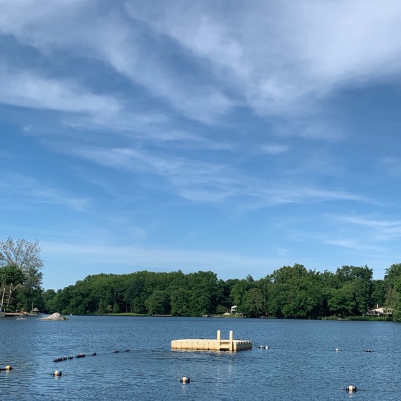 Meet your Posher, Amanda - Picture 1 of 1